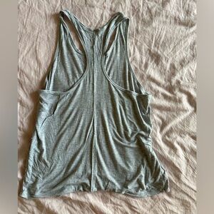 grey loose fit workout tank